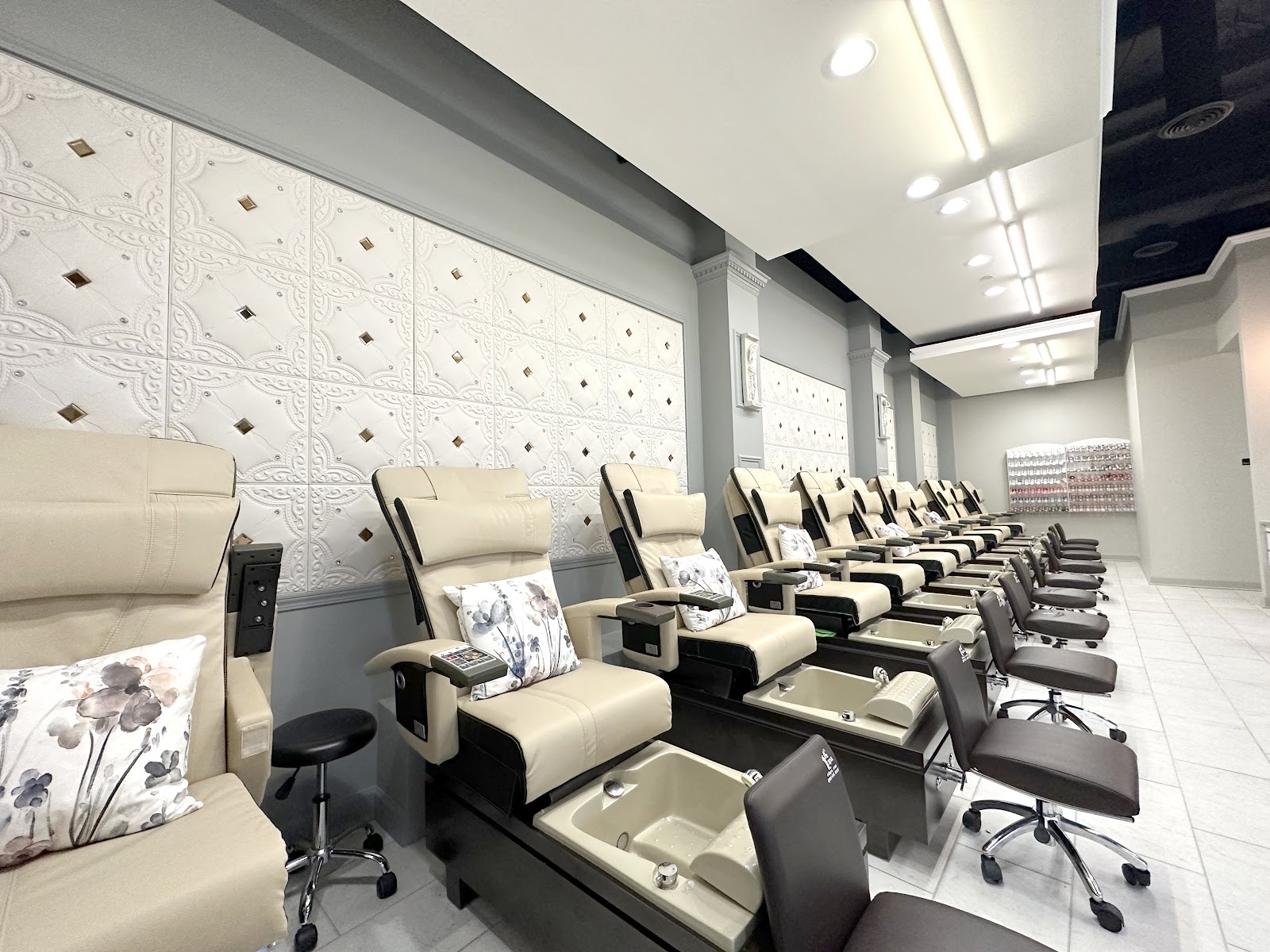 Sugarcoat Nail Bar nail photo 4